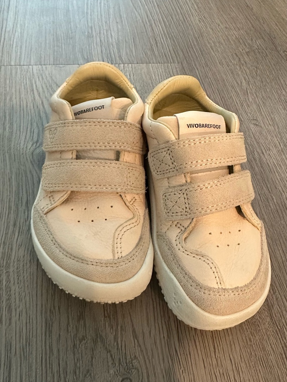 Vivo Barefoot Kids rose Velcro Sneakers